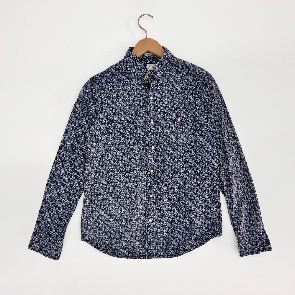 RICHARDS Blue and White Pattern Button Down Shirt